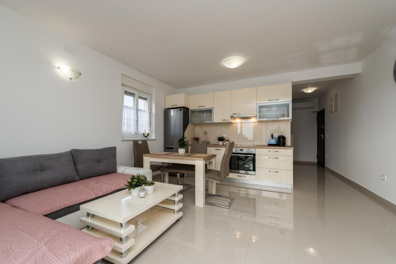 Zoran Brand New Modern Apartments Mandre Buitenkant foto
