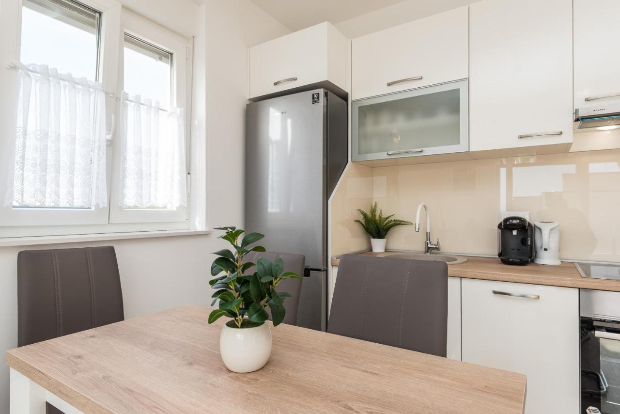 Zoran Brand New Modern Apartments Mandre Buitenkant foto